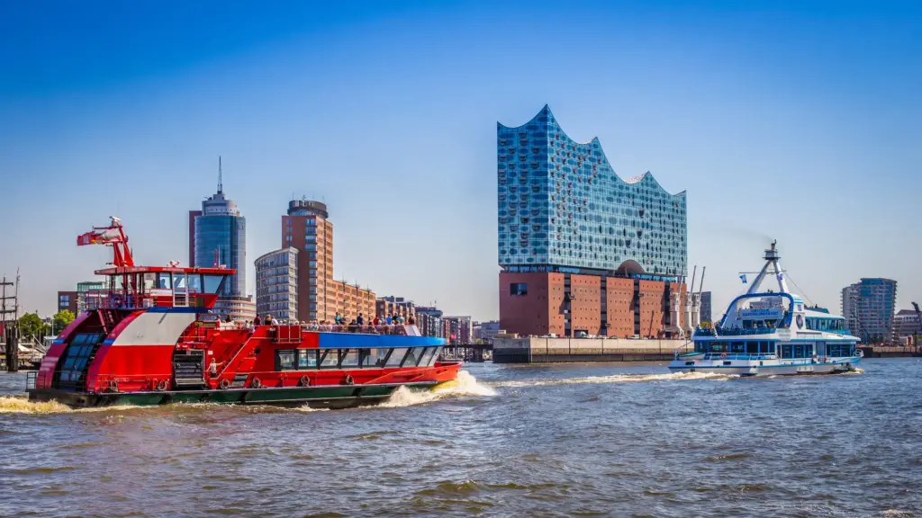 Hamburg bietet viele schöne Hotels - direkt am Hafen, in der Speicherstadt oder in der Altstadt