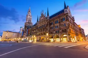 Die besten Hotels in München findest du auf der Reise-Website derbesteurlaub.de